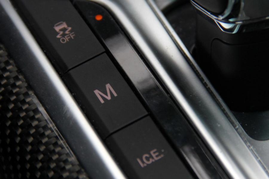  Maserati Quattroporte S Q4 2014 года  (фото 8 из 61)